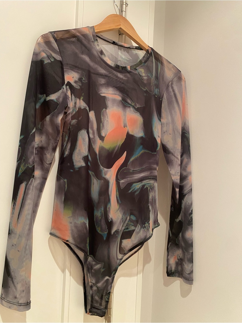 New Zara Abstract Marble-Print Long Sleeve Bodysuit - Black & Peach
